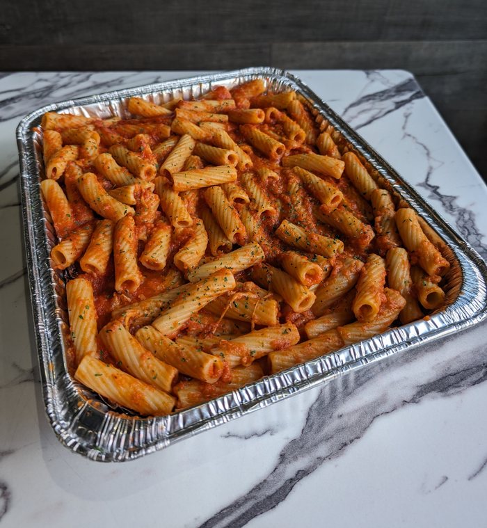 marinara pasta catering tray